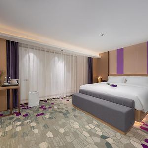 Single Room Bathroom